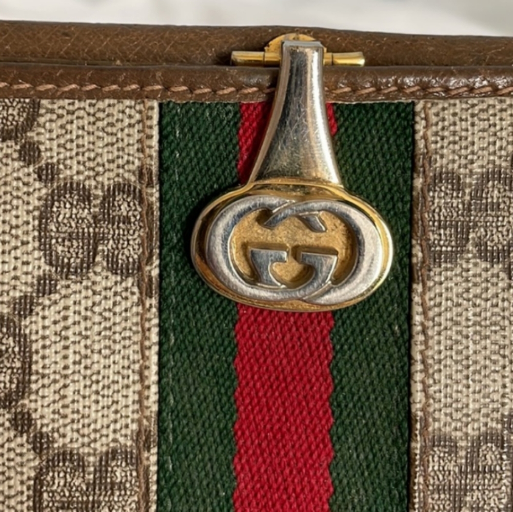 Gucci Wallet - Picture 2 of 9